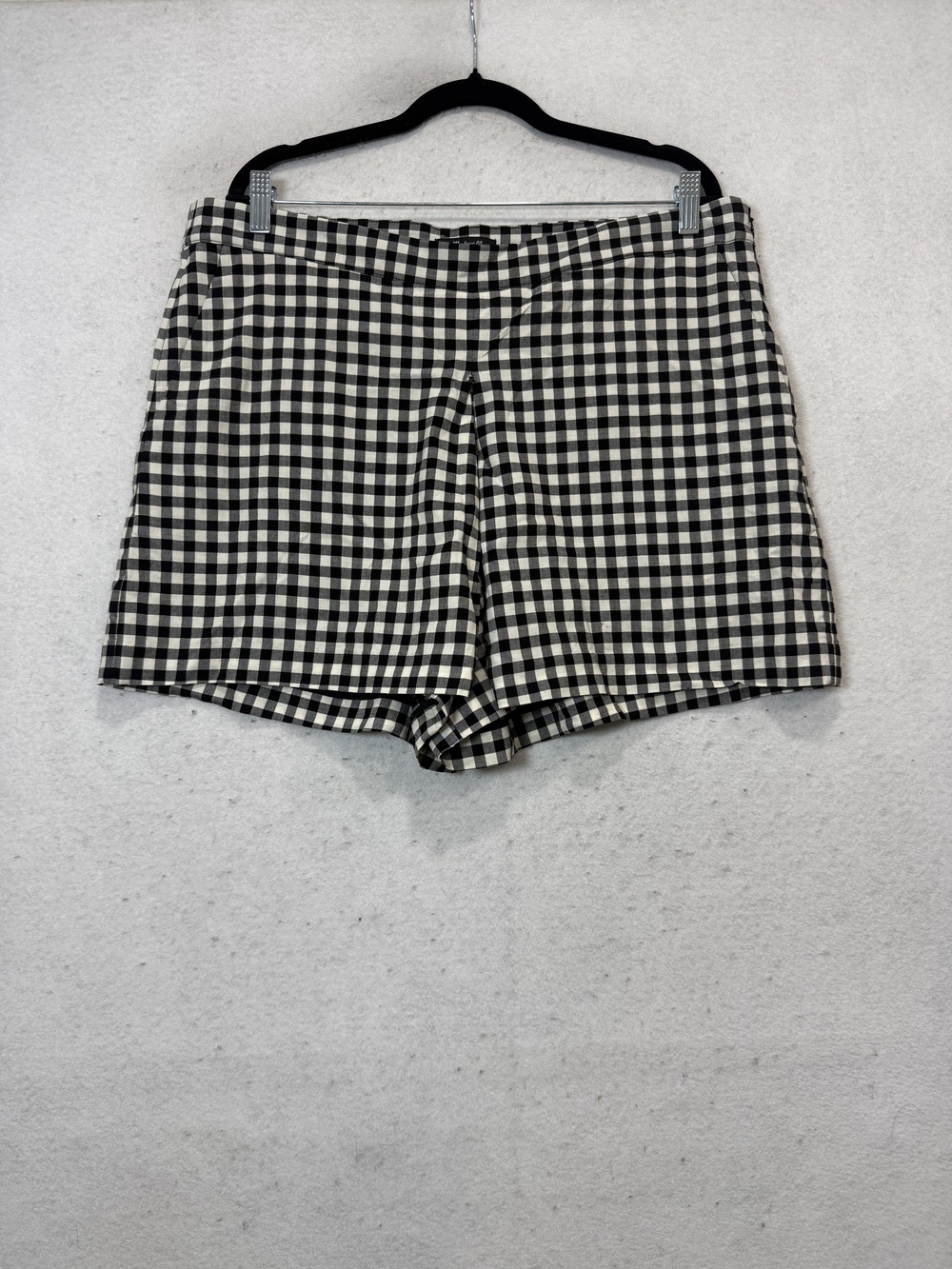 Madewell Shorts Womens 16 Black Check Wool Blend Chino Lined Fall Casual
